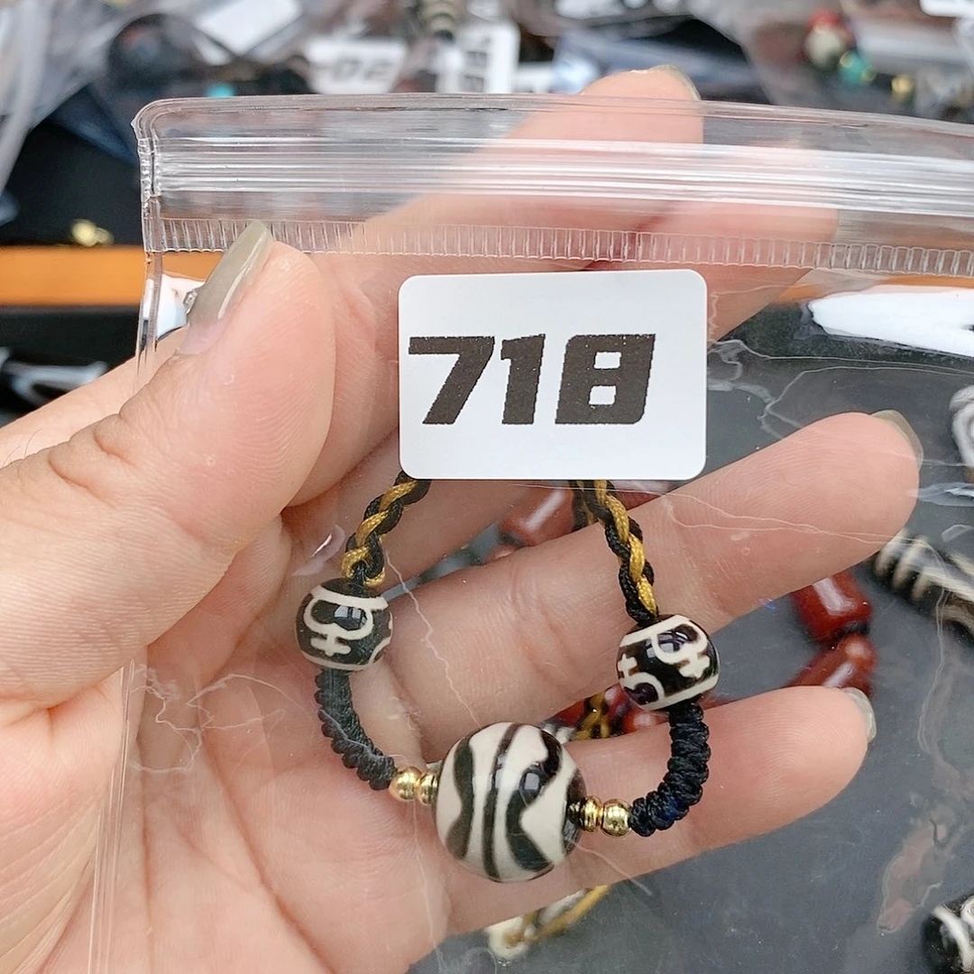 玛瑙/玉髓颈饰合金