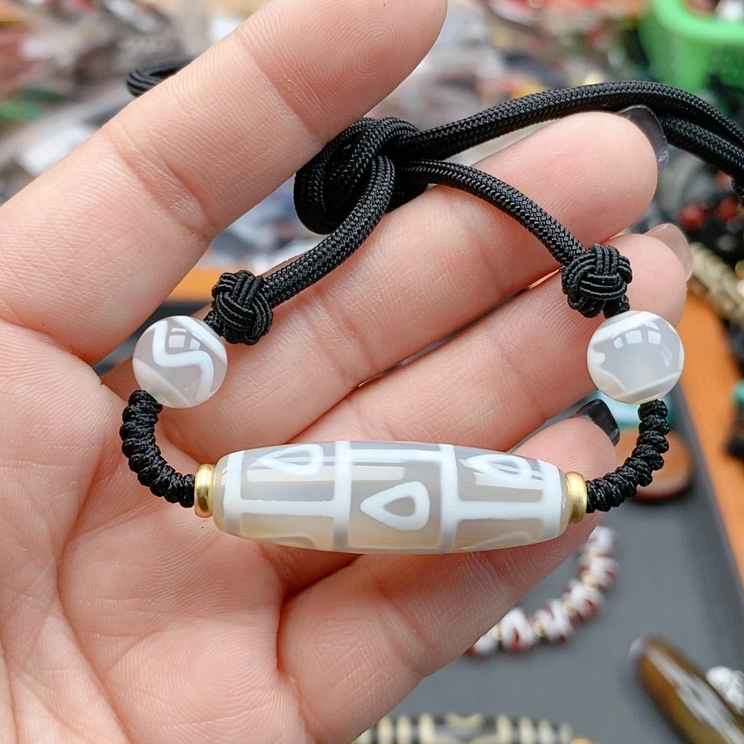 玛瑙/玉髓颈饰合金