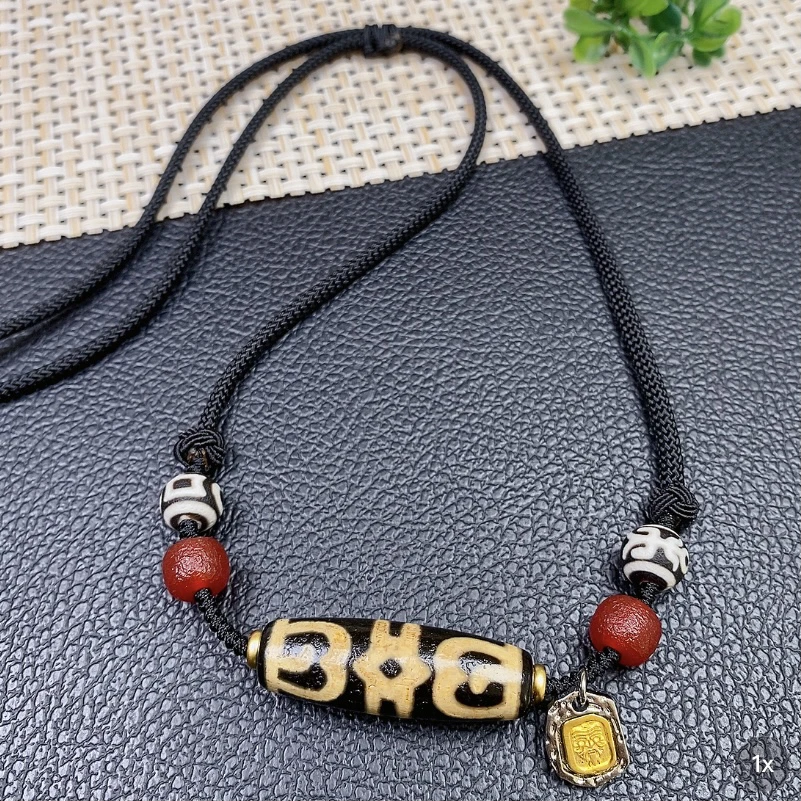 牙黄莲师法帽玛瑙珠珠锁骨项链男女款复古百搭横款吊坠配珠随机