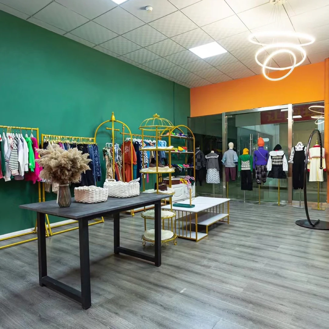 品牌童装来直播见啦