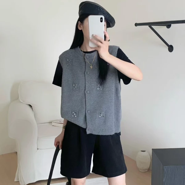 直播货号301~350【无运费险】针织马甲背心时尚休闲【直播展示为准】