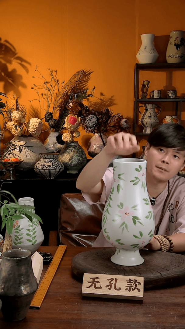 【闪购商品】景德镇花瓶花器92（高34口10）