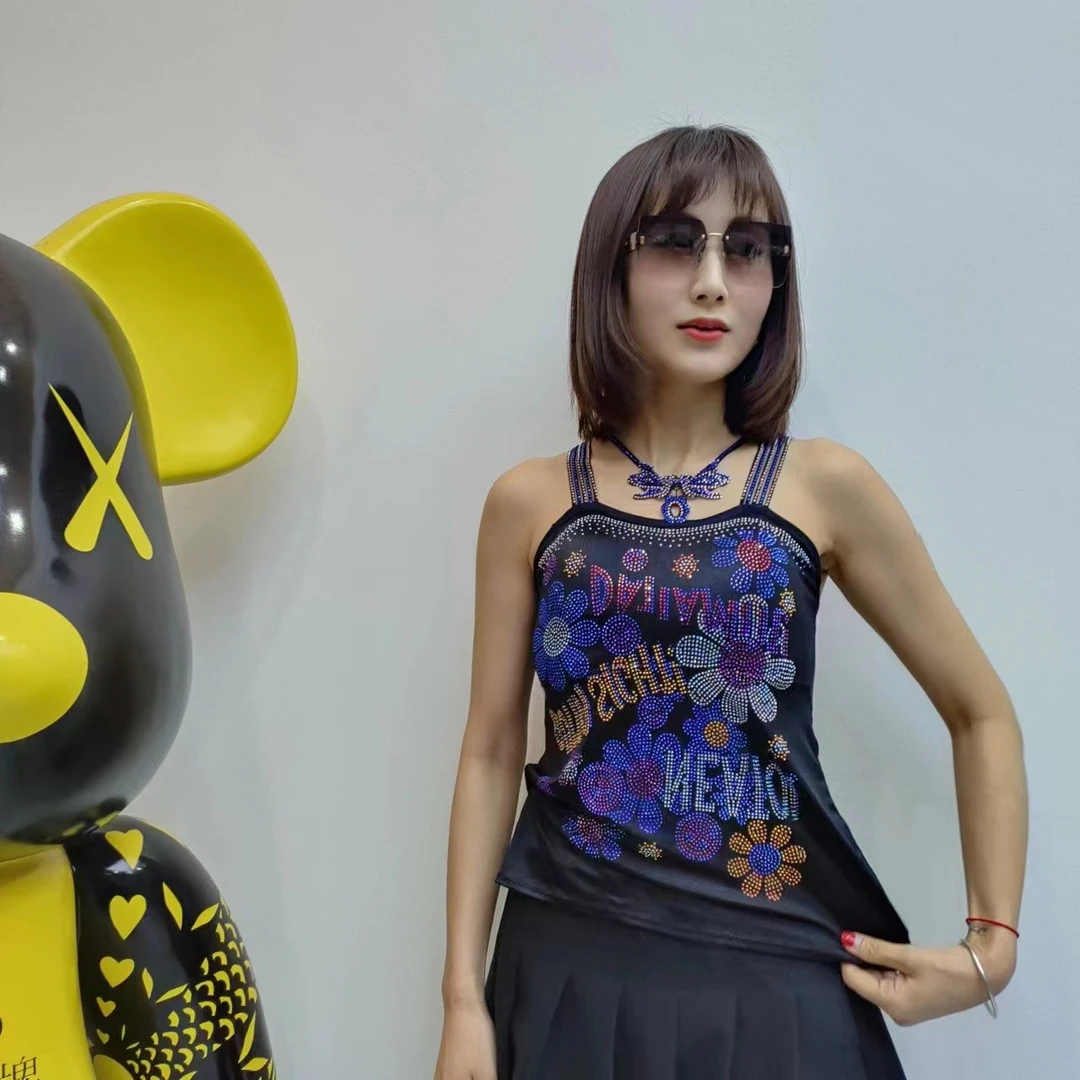 【coco推荐】新款重工女士烫钻冰丝百搭太阳花美背028性感时尚