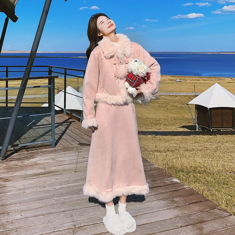 奶呼呼韩系减龄粉色皮绒套装裙2024秋冬新款保暖毛毛半身裙两件套