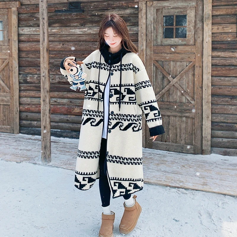 韩系复古印花仿羊羔毛绒撞色外套女秋冬季高级感温柔加厚棉服上衣