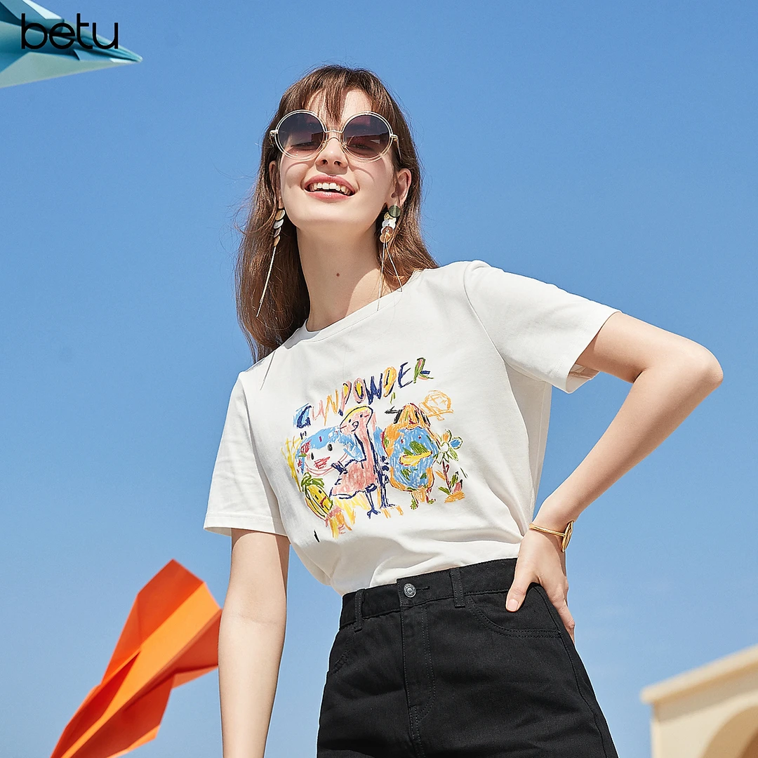 Betu/百图【欧若风】2025年夏季新款百搭时尚半袖涂鸦T恤2103T63