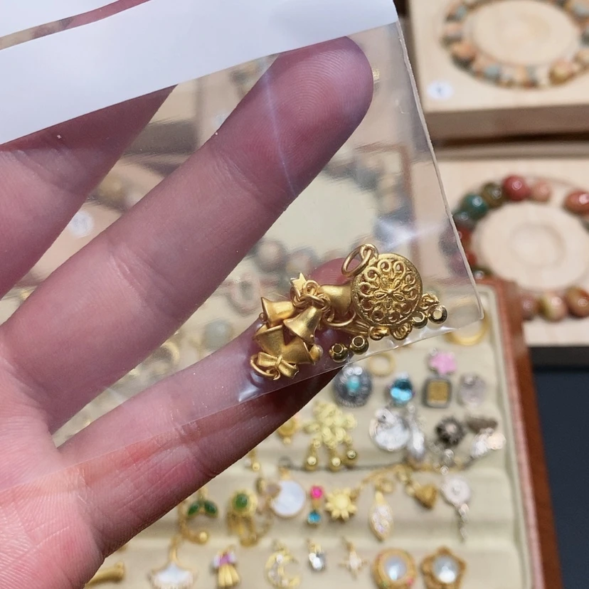 【闪购商品】石英质玉手串未镶嵌星****s