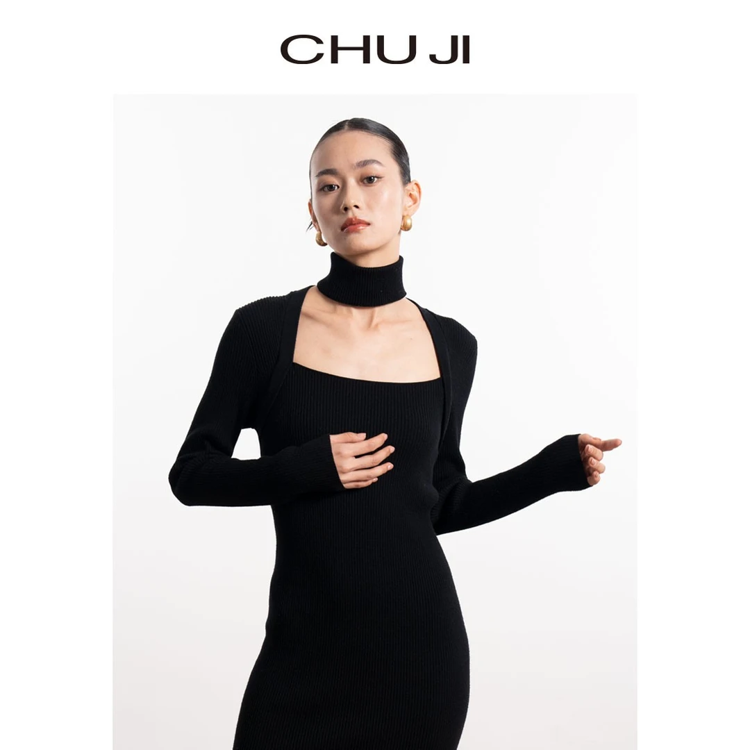 Chuji/出迹带脖套毛织长裙年会小黑裙-22W034M针织黑色修身长款
