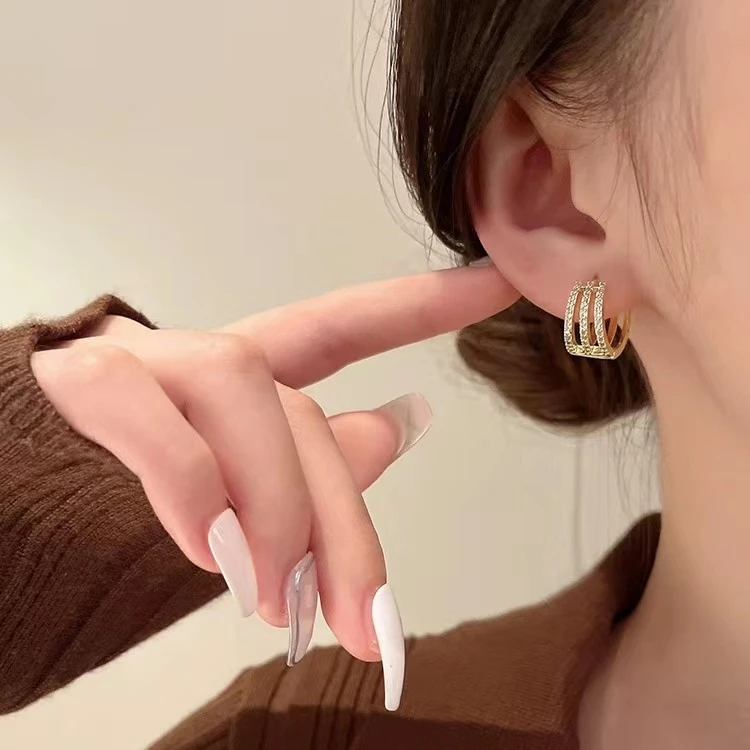 铜合金耳饰 【精致耳扣】微镶时尚简约通勤气质韩国耳圈百级耳环