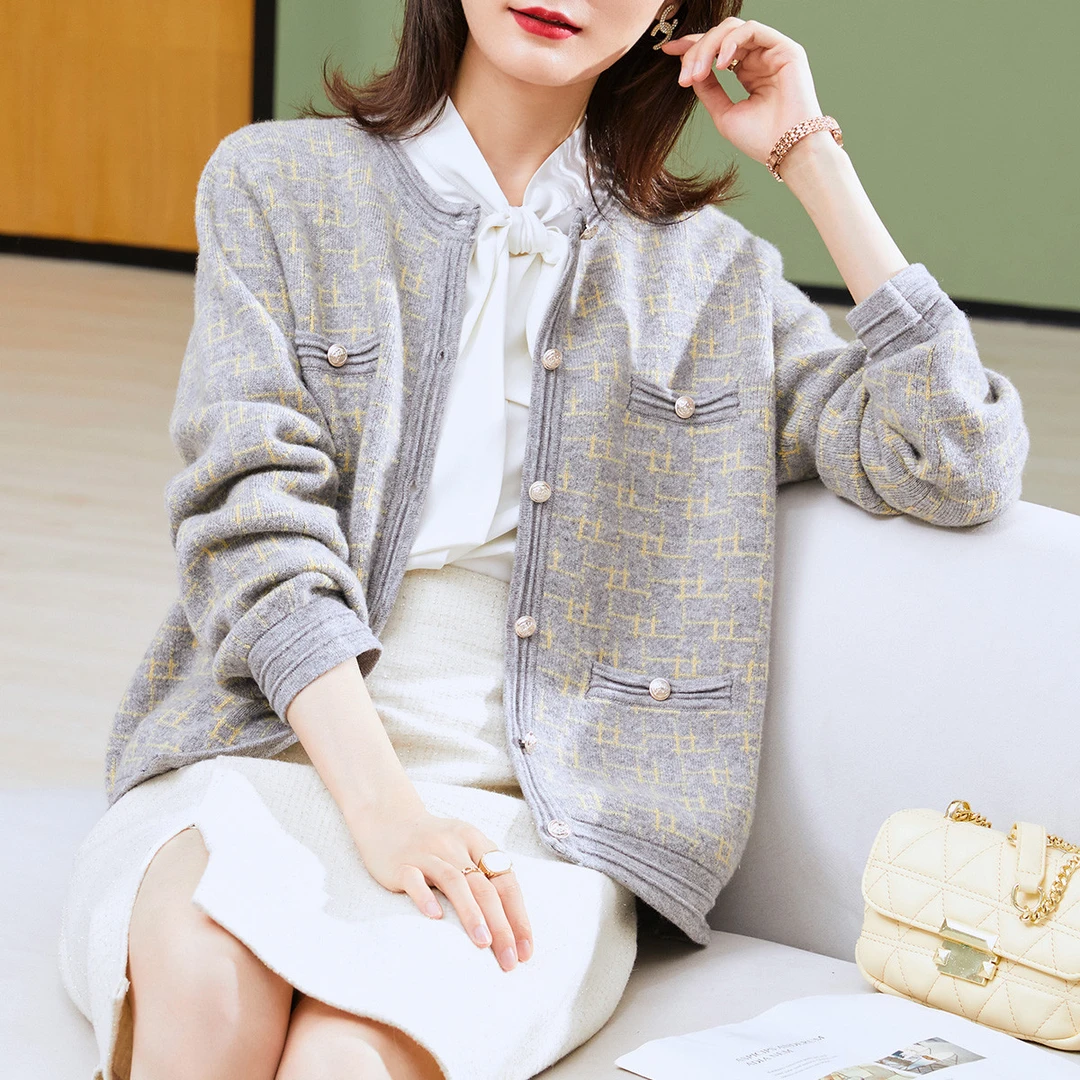 秋冬圆领百搭显瘦气质百搭针织羊毛开衫外套/孤品/TW16H3154/154