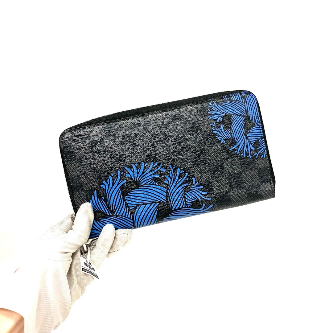 95新 LouisVuitton/路易威登 98新藤蔓款拉链钱包 尺寸21/12