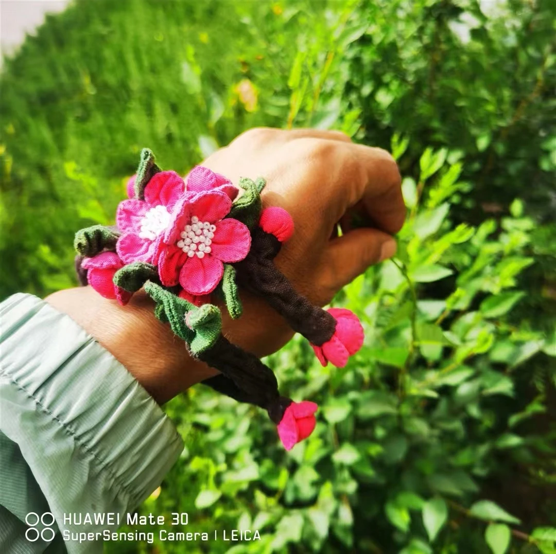 杨老师布艺  桃花手腕花