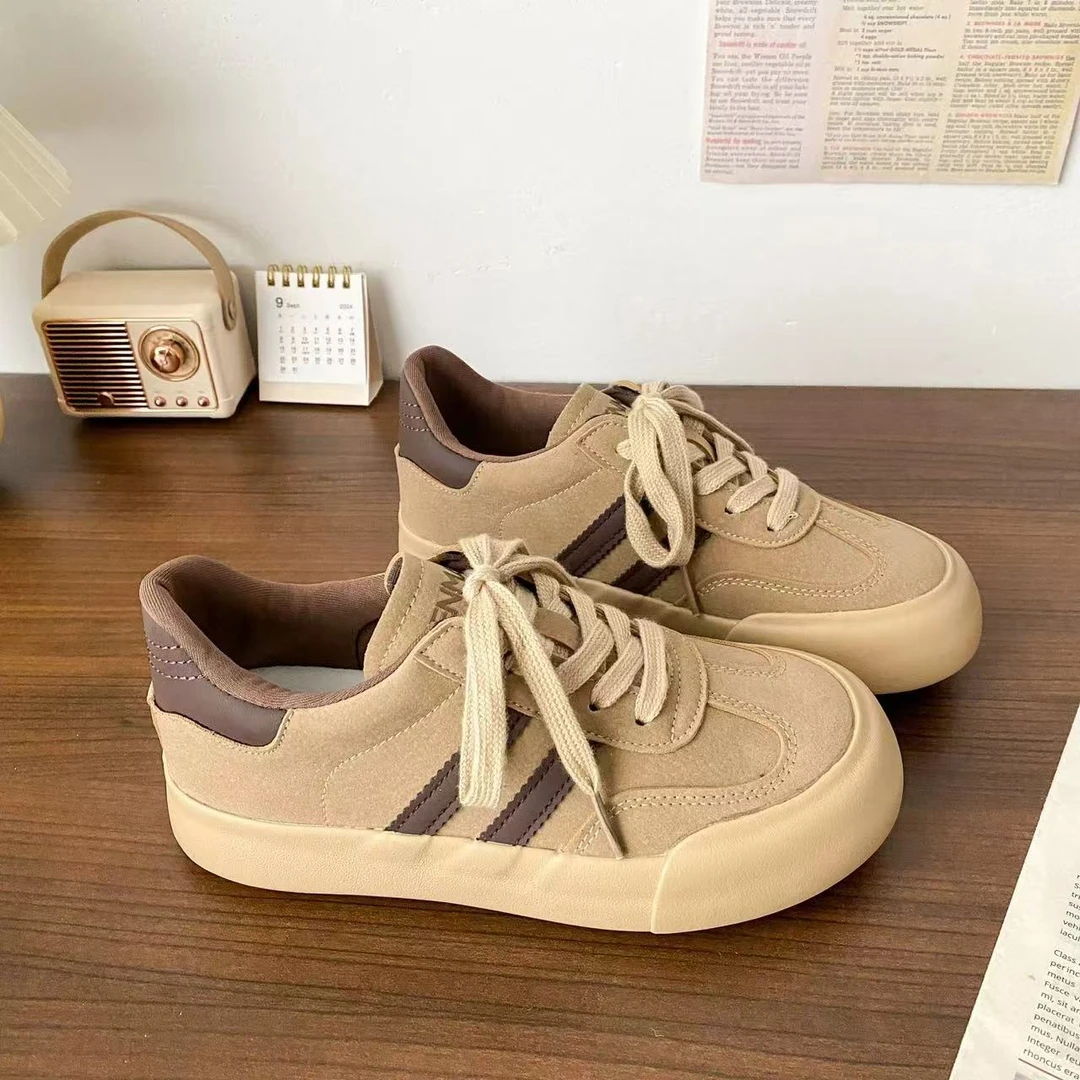 6574 卡其 厚底德训鞋2024新款潮流女鞋百搭港风chic皮面休闲板鞋