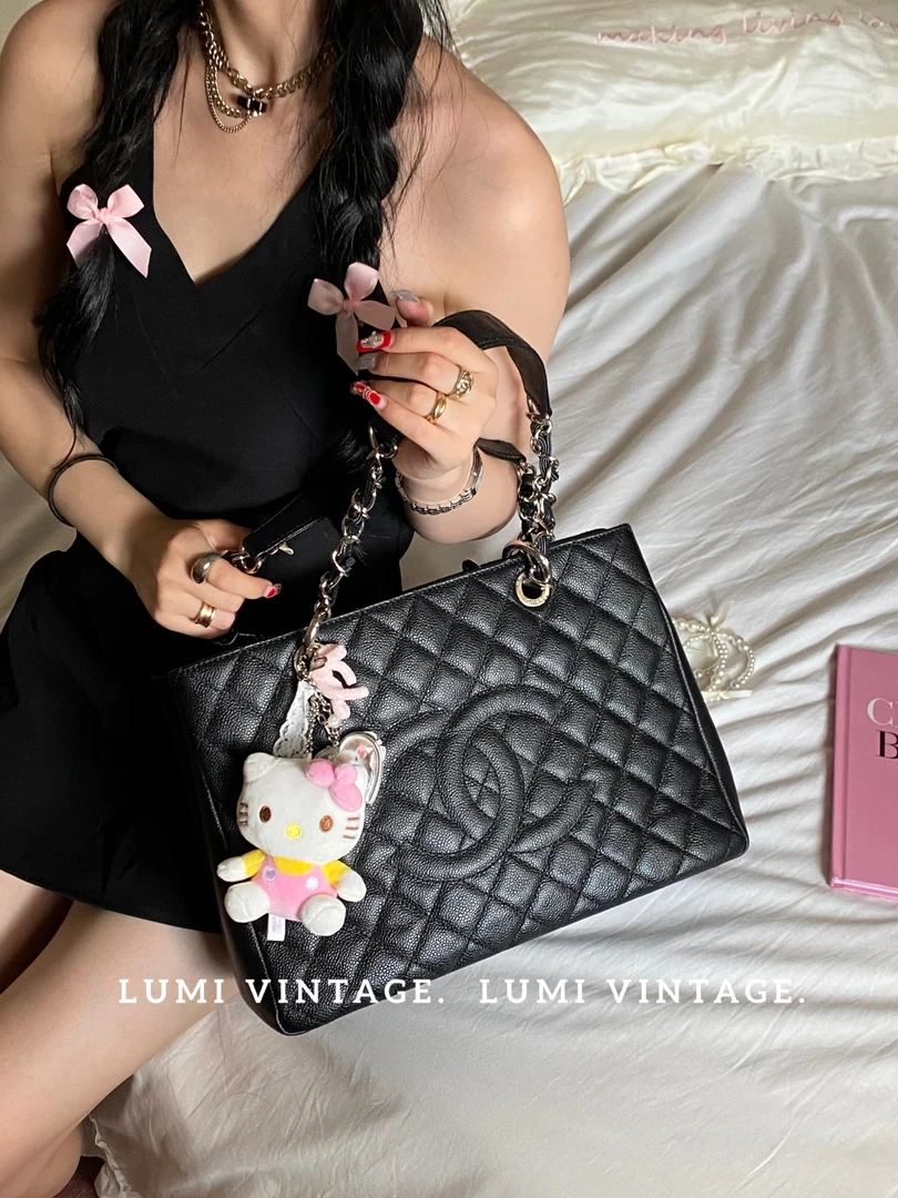 95新 Chanel/香奈儿 黑银鱼子酱gst包89535682