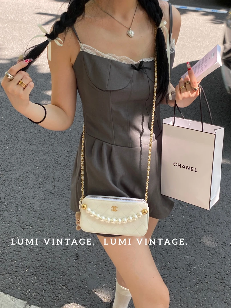 95新 Chanel/香奈儿 白色羊皮珍珠皮穿链WOC包43424581
