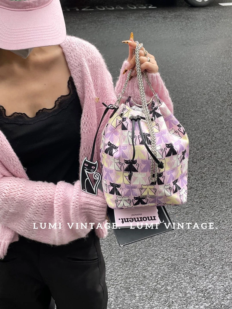 95新 MIU MIU/缪缪 猫咪限定水桶包88482541