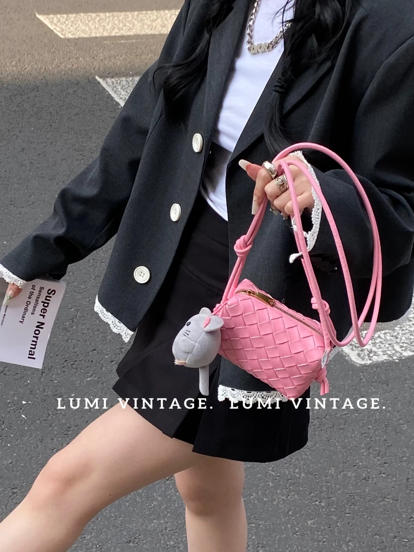 95新 BOTTEGA VENETA/葆蝶家 粉色mini盒子包84693101