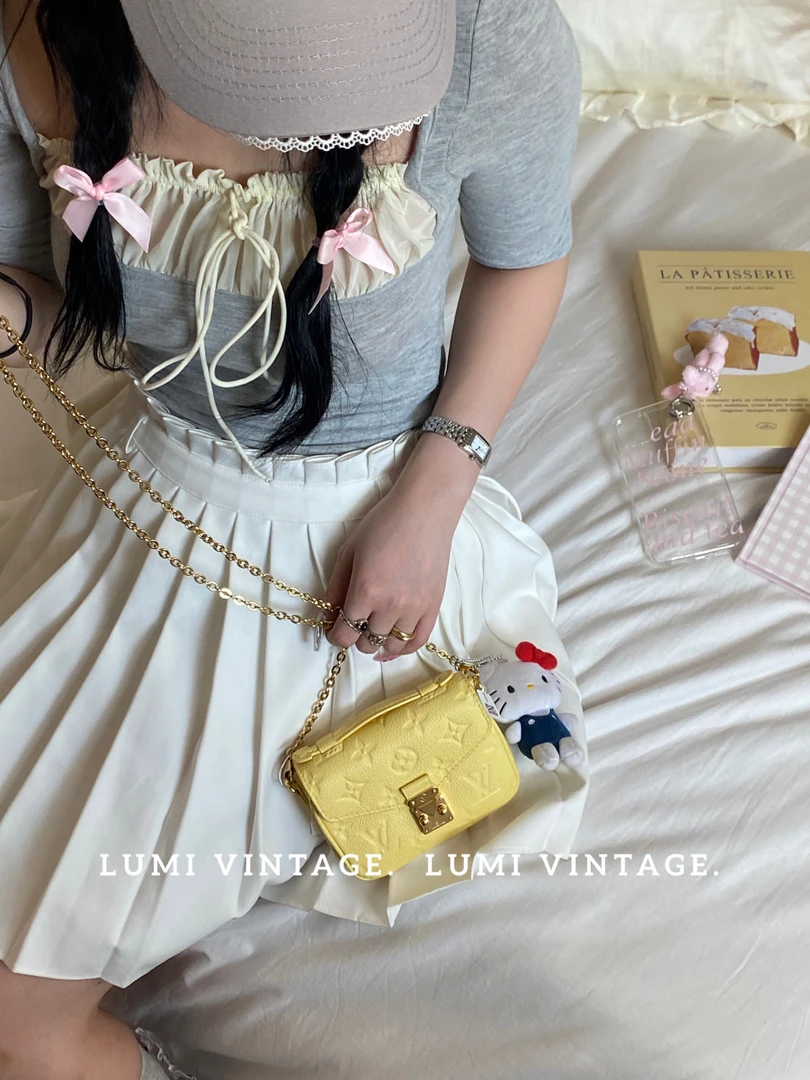 95新 LouisVuitton/路易威登 小鸡黄压纹mini邮差 61931546