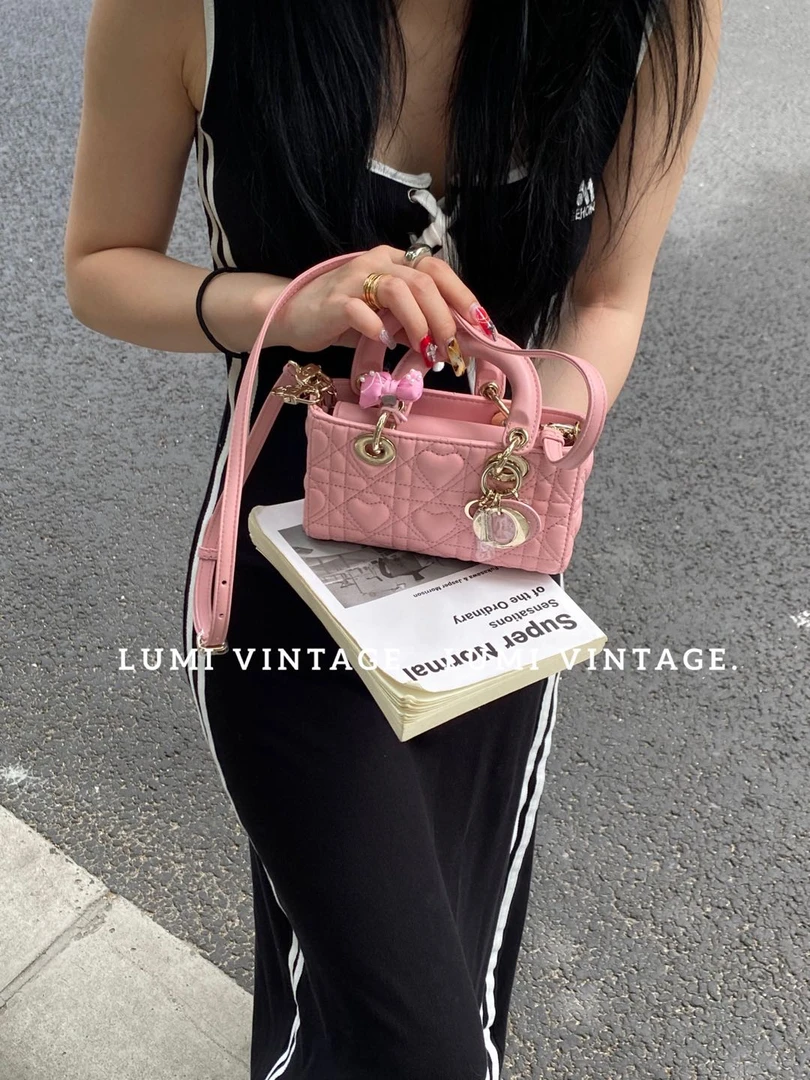 95新 DIOR/迪奥 粉色羊皮mini d-joy浅金扣单肩斜挎包32002411