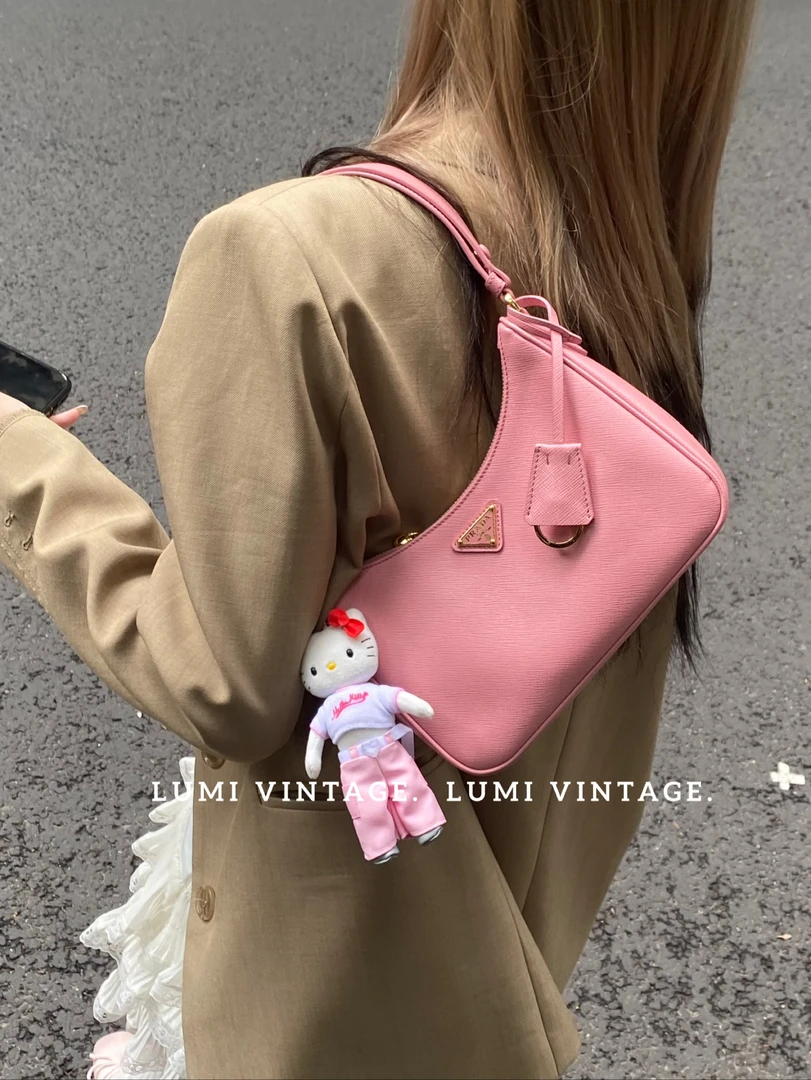 95新 Prada/普拉达 粉色牛皮十字压纹hobo单肩包91713196