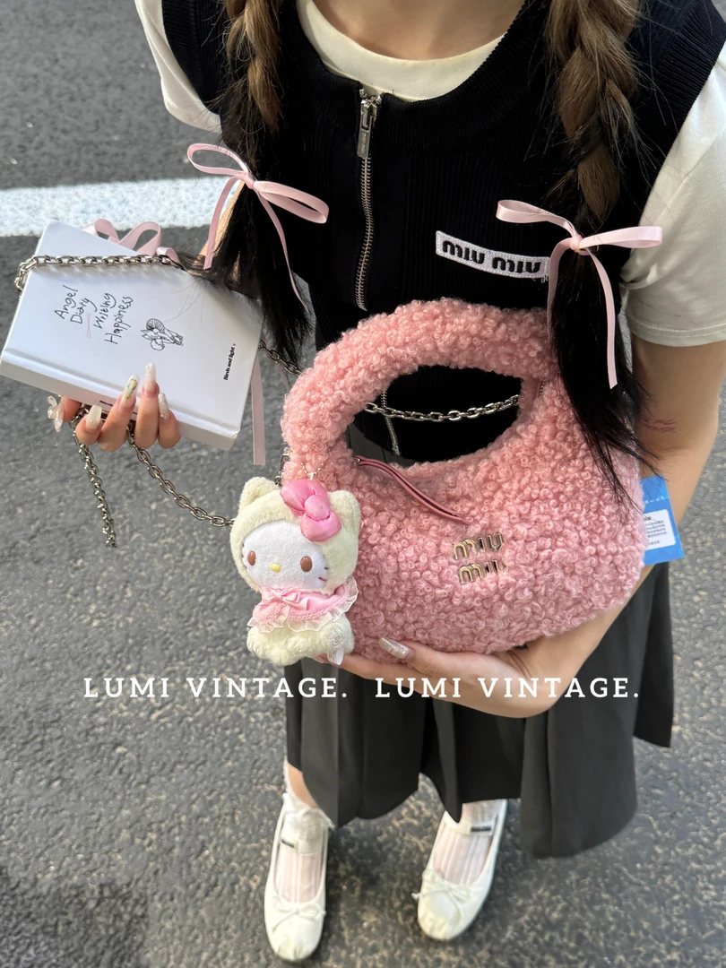 95新 MIU MIU/缪缪 毛毛粉色wander单肩包47003251