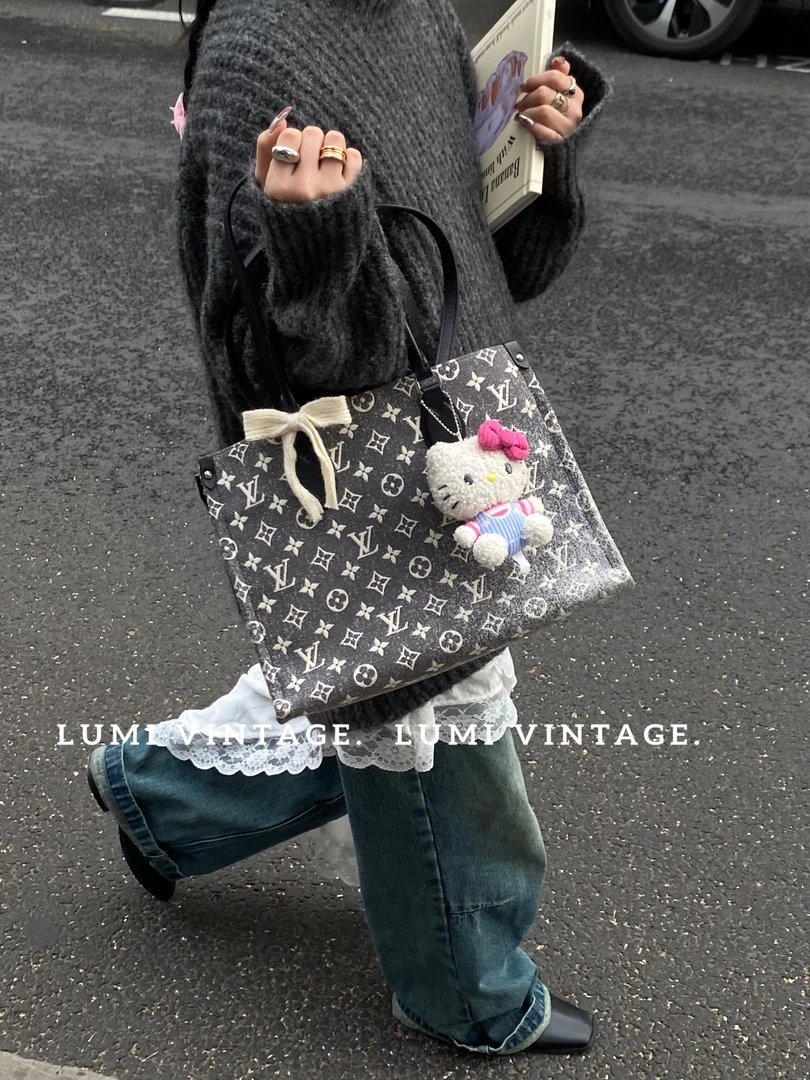 95新 LouisVuitton/路易威登 灰丹宁老花手提包订金75291434
