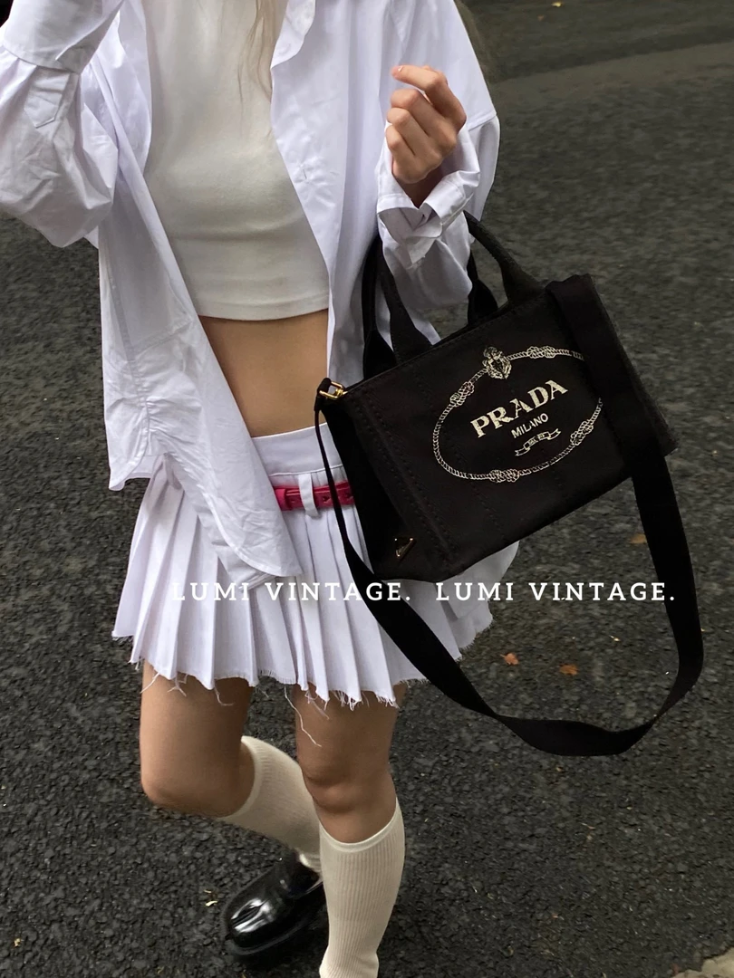 95新 Prada/普拉达 黑色小号沙滩单肩包36073958