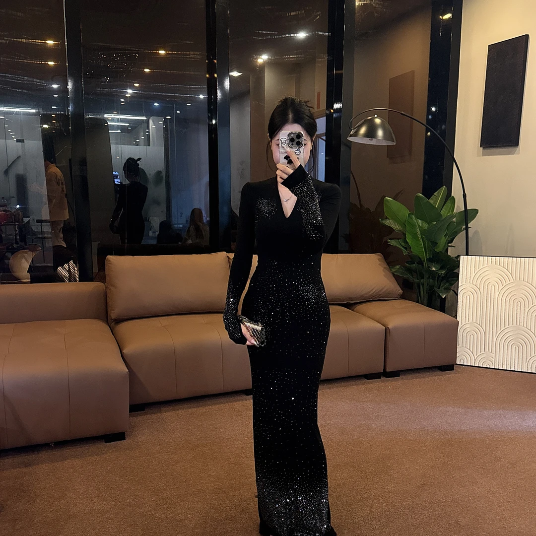 【O.S&oneshow】早秋新款法式气质满天星烫钻显瘦收腰长袖连衣长裙