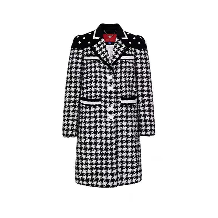 2022冬季千鸟格拼接黑丝绒气质大衣LF22D12C06B130