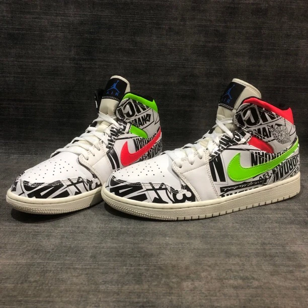 44码/AJ1 Mid 涂鸦 威少上脚 9.9新 鞋头满星 鞋垫标签在 篮球鞋