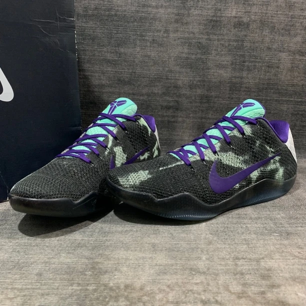 44码/科比11 Elite Low ID 毒蛙 全新 未下地 带原盒 篮球鞋