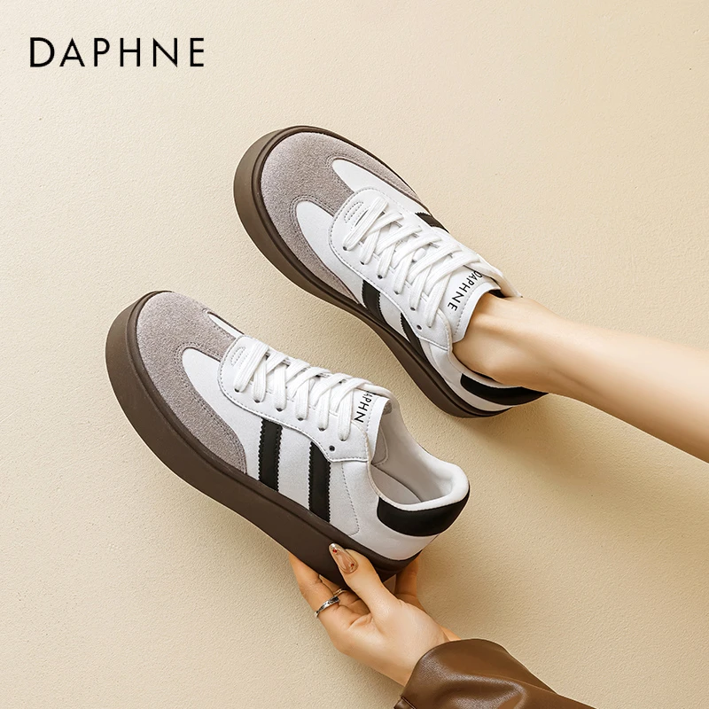 达芙妮厚底德训鞋女款2024早春新款小众高级感小白鞋增高休闲板鞋