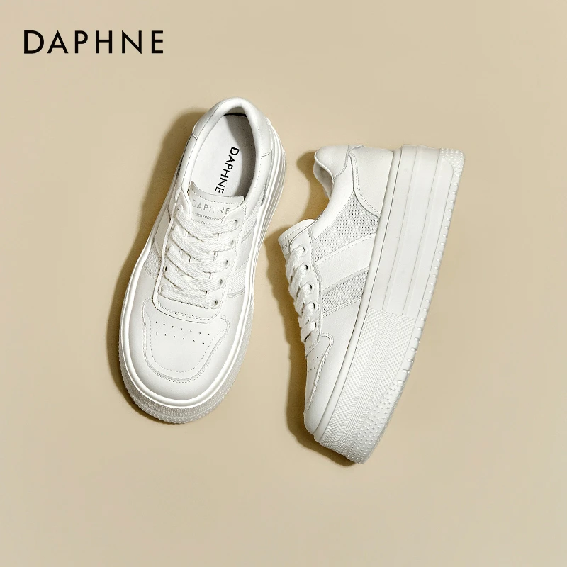 达芙妮2025春季网面厚底小白鞋女新款休闲运动鞋增高时尚百搭板鞋