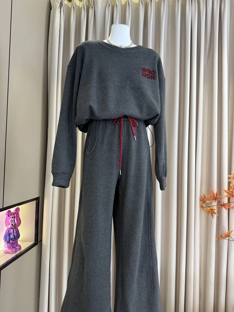新款时尚百搭宽松气质运动上衣小刺绣设计抽绳裤子两件套套装