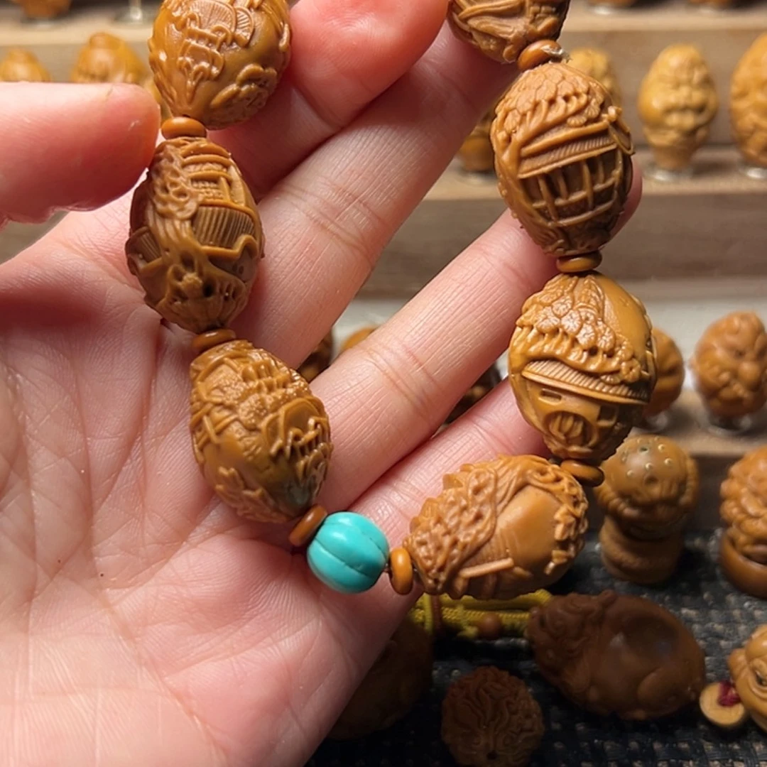 【闪购商品】橄榄核吊坠婷***嘻