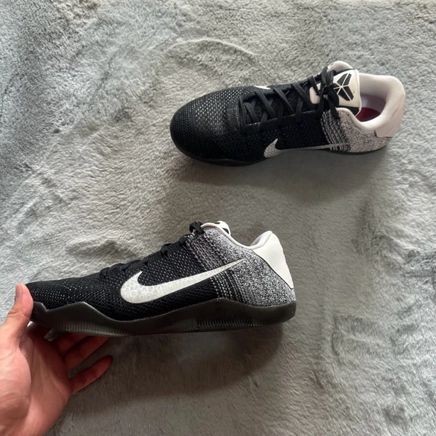 45码 Nike zk11精英贝多芬 90新 鞋底磨损小 气垫完好 中古篮球鞋