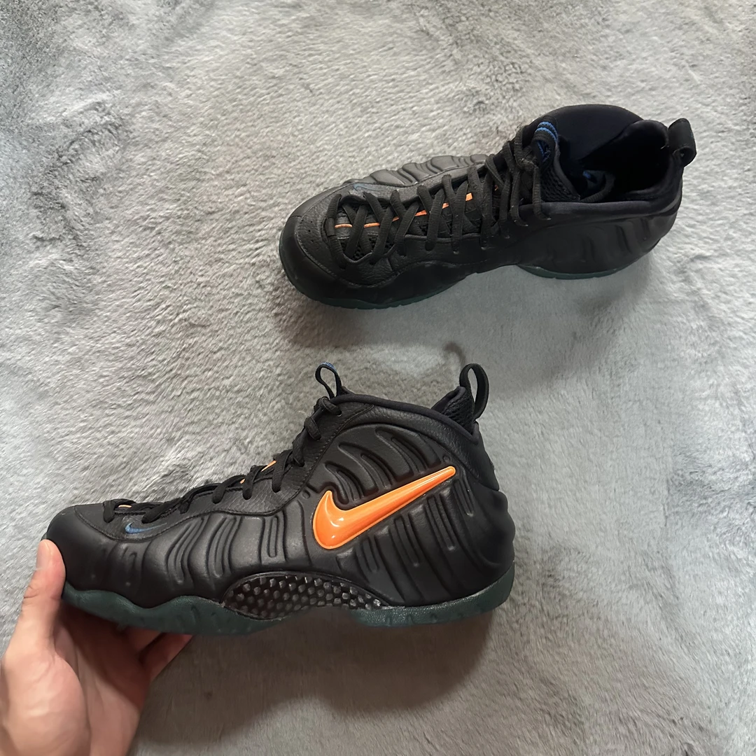 44.5码 Nike 尼克斯泡 90新 鞋底磨损小 鞋面新 气垫 中古篮球鞋