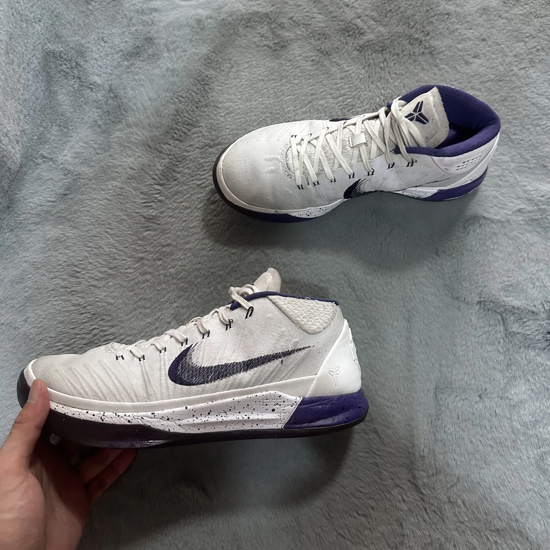 43码 Nike 科比ad白紫 90新 鞋底磨损小 鞋面新 气垫 中古篮球鞋