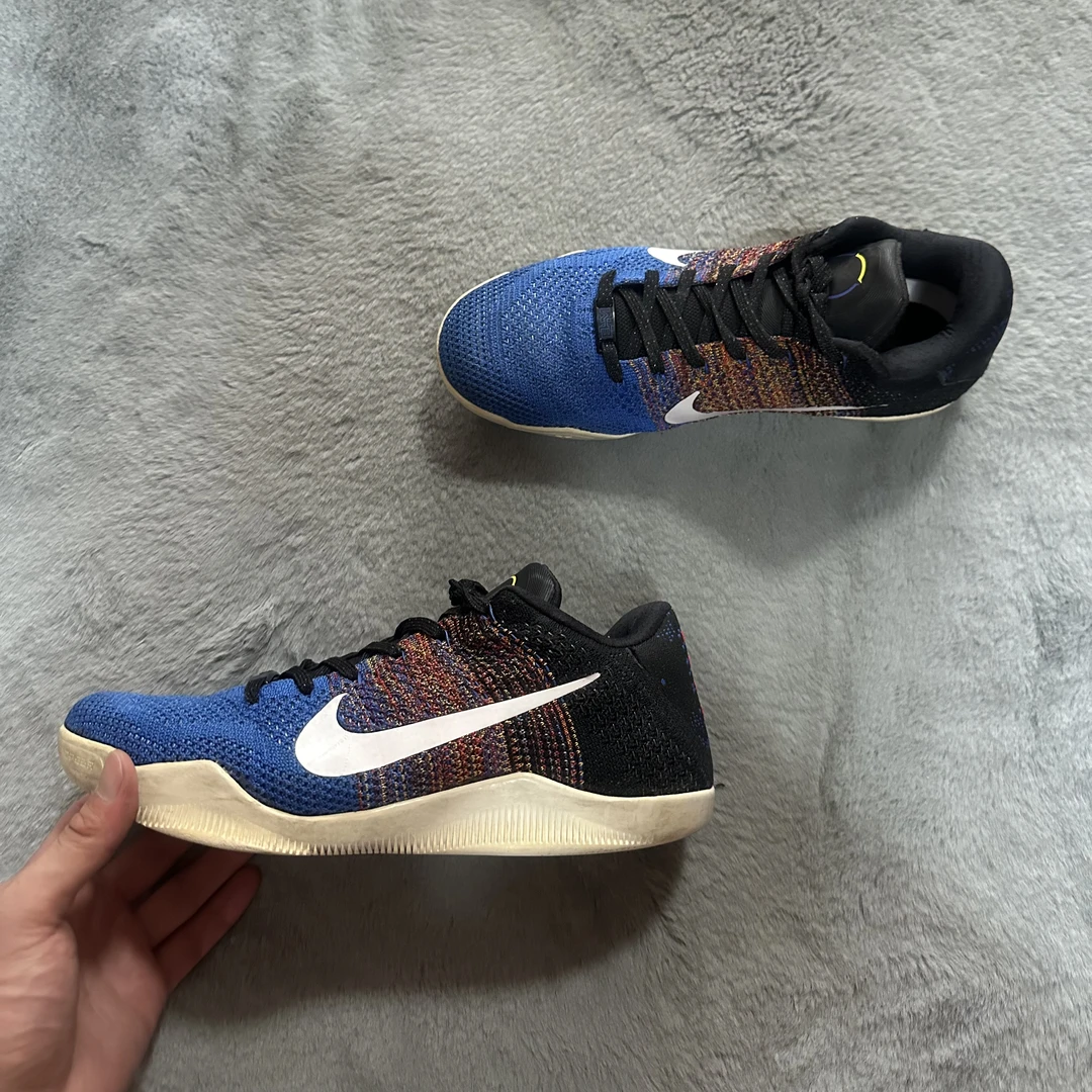 42码 Nike zk11黑人月精英 95新 鞋底磨损小 鞋面新 中古篮球鞋
