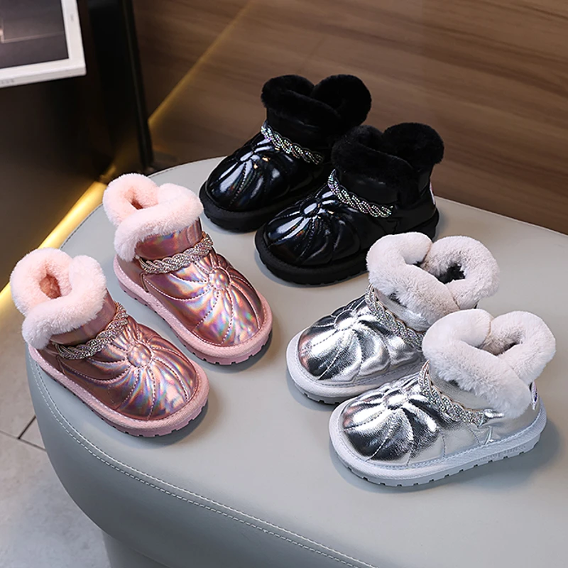 女童雪地靴冬季加绒加厚新款男童棉鞋3-5岁女生保暖冬鞋防滑短靴