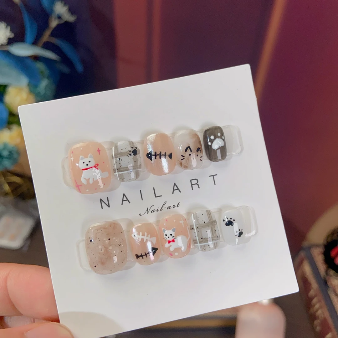 爱吃鱼的喵┃穿戴甲温柔冰透甜美穿戴式纯手工美甲贴ins风美甲可爱