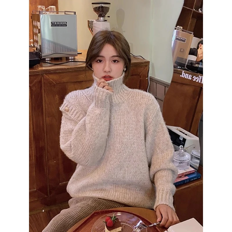 QDA3593软糯系高领套头毛衣宽松外穿上衣慵懒风加厚针织衫女秋冬