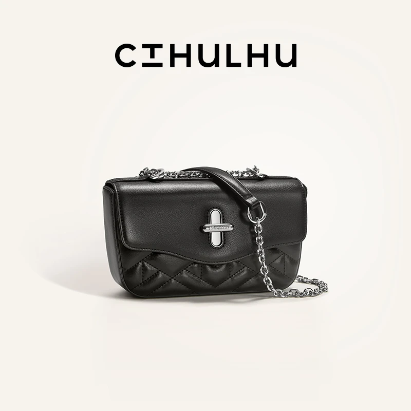 CTHULHU【菱格T型链条包包】CT303B033小香风时尚黑色小众百搭