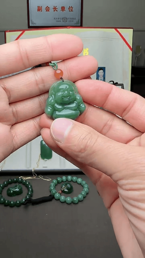 【闪购商品】和田玉颈饰未镶嵌佛