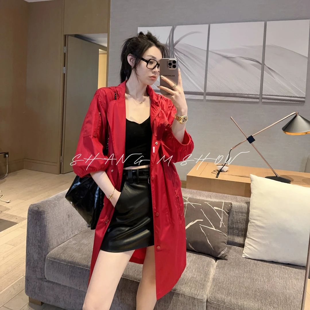 王嬛嬛"正红色风衣也太好看了吧！"F23C098中长款风衣外套女气质