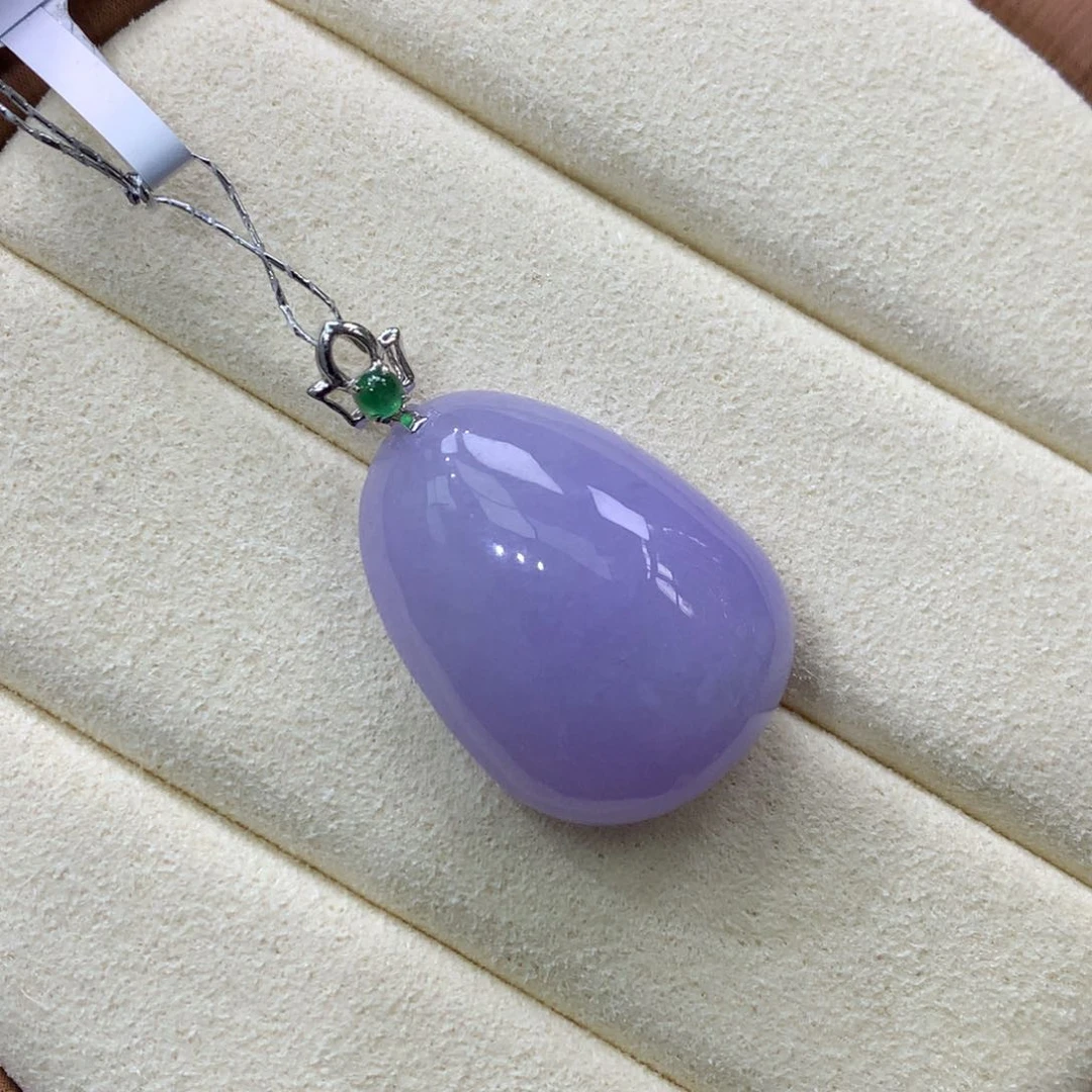 翡翠颈饰18K金镶嵌福瓜