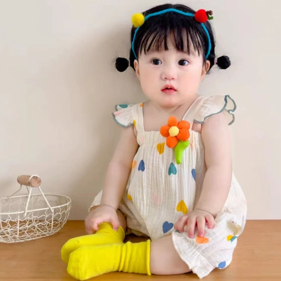 夏季新款吊带飞袖爱心花朵包屁夏季女宝新款包屁外出服连体哈衣
