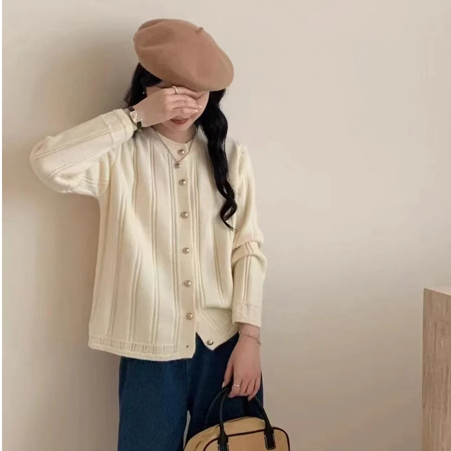 久恩家韩系温柔风上衣