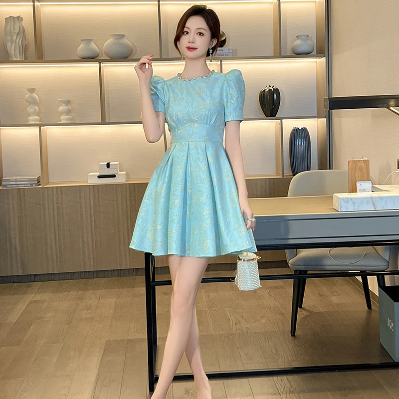 新款女装小清新气质圆领泡泡袖收腰蓬蓬印花连衣裙70383