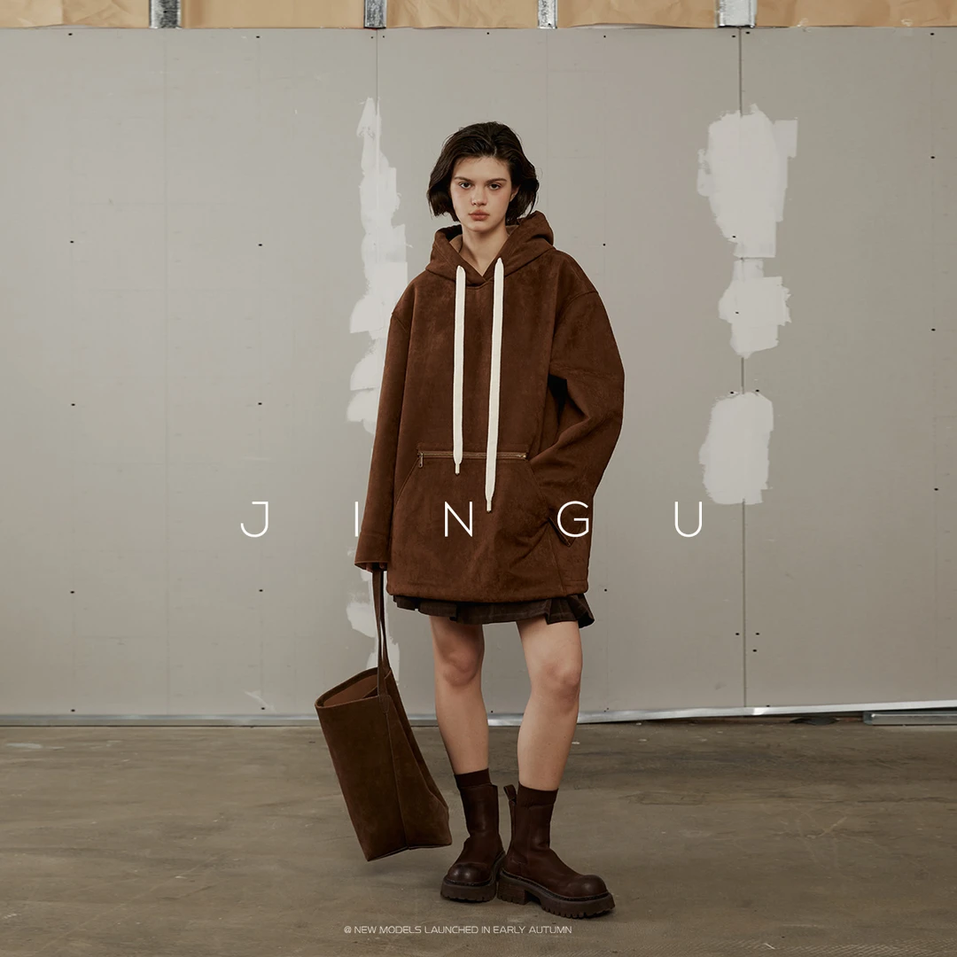 JGGU黑标女装全尺码皮毛一体加厚连帽卫衣慵懒风卫衣JG11230384